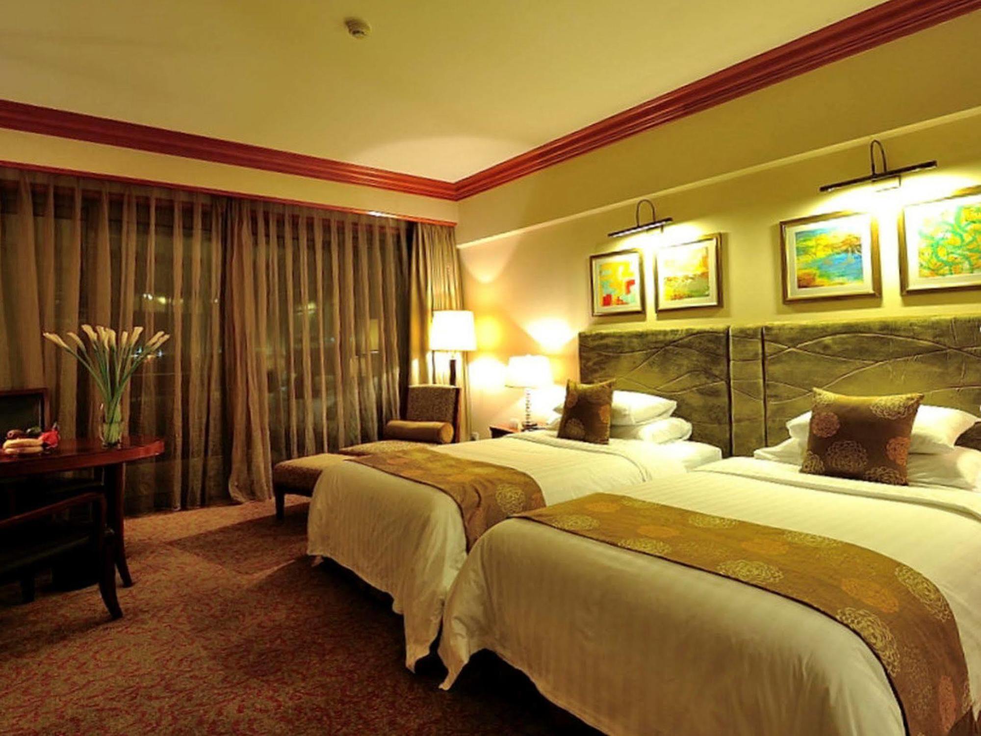 New Century Grand Hotel Kaifeng Zewnętrze zdjęcie